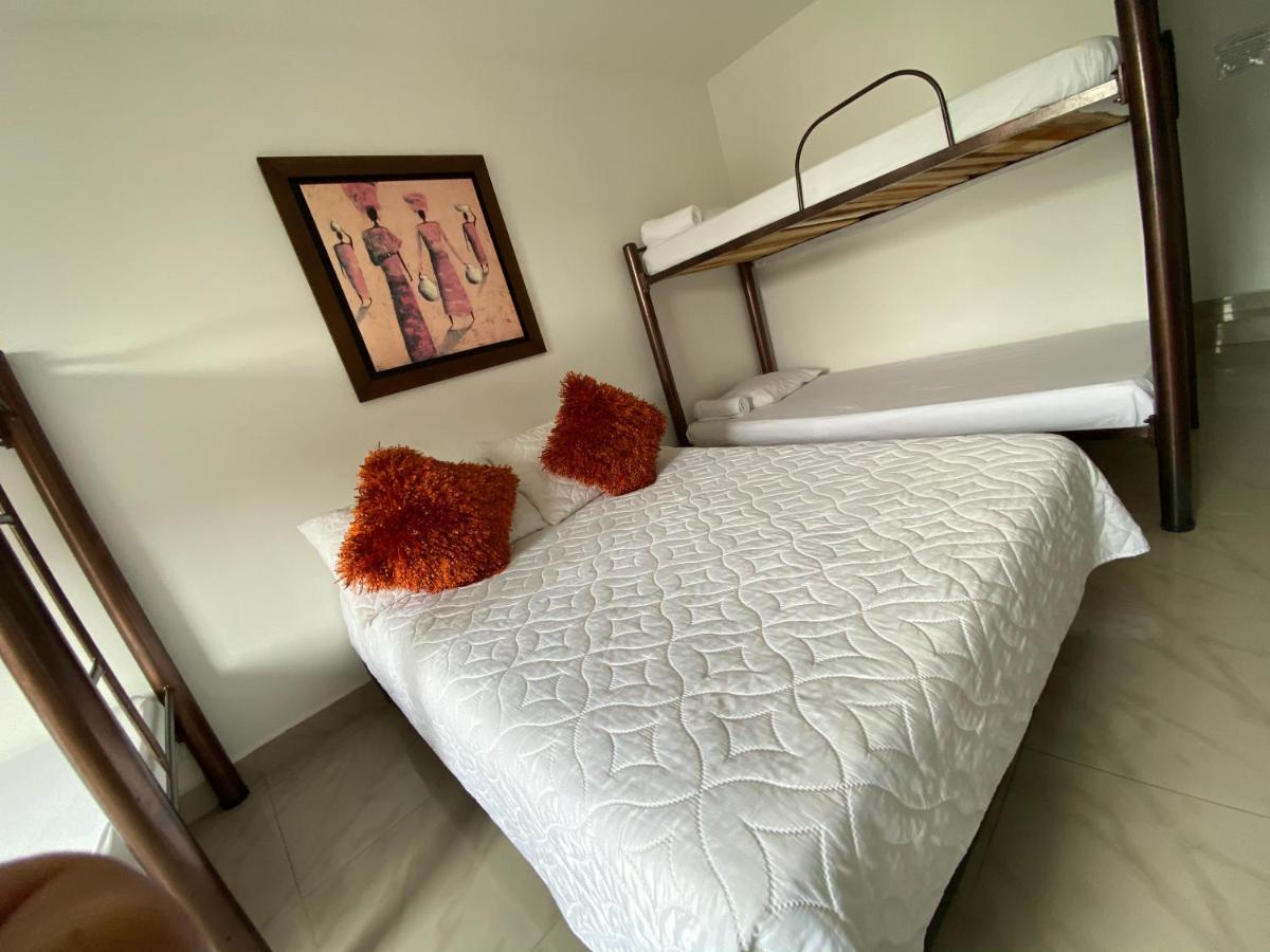 Hotel Lleras Premium #1 Medellín Zewnętrze zdjęcie
