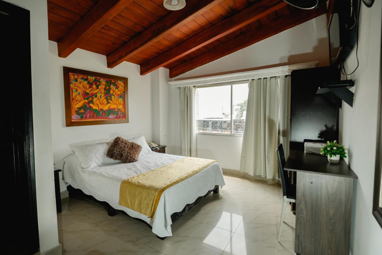 Hotel Lleras Premium #1 Medellín Zewnętrze zdjęcie