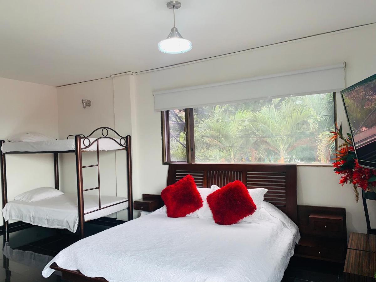 Hotel Lleras Premium #1 Medellín Zewnętrze zdjęcie